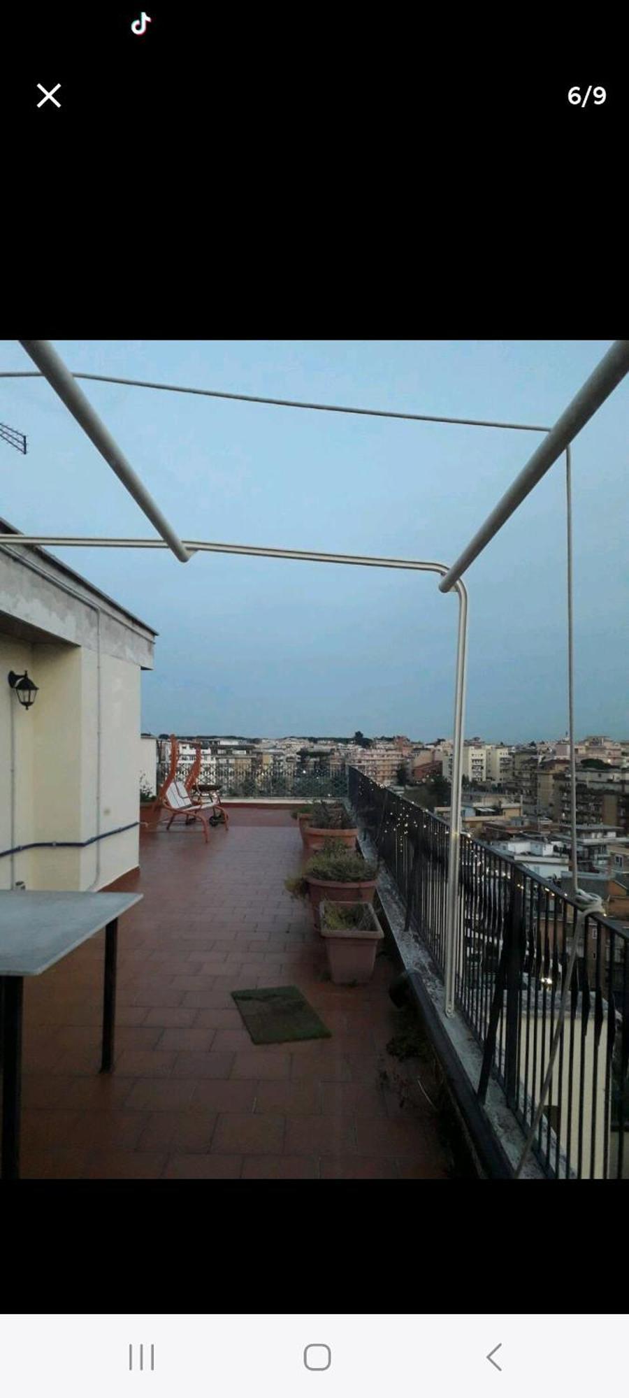 Hospedagem domiciliar Stanza In Superattico, Terrazzato, Luminoso, Accogliente, Bagno Privato