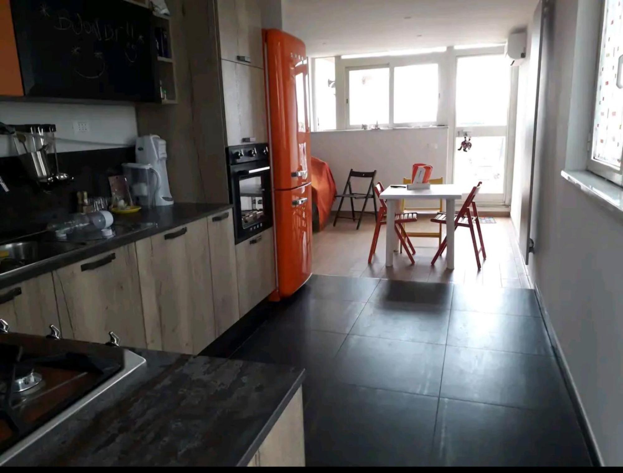 Hospedagem domiciliar Stanza In Superattico, Terrazzato, Luminoso, Accogliente, Bagno Privato
